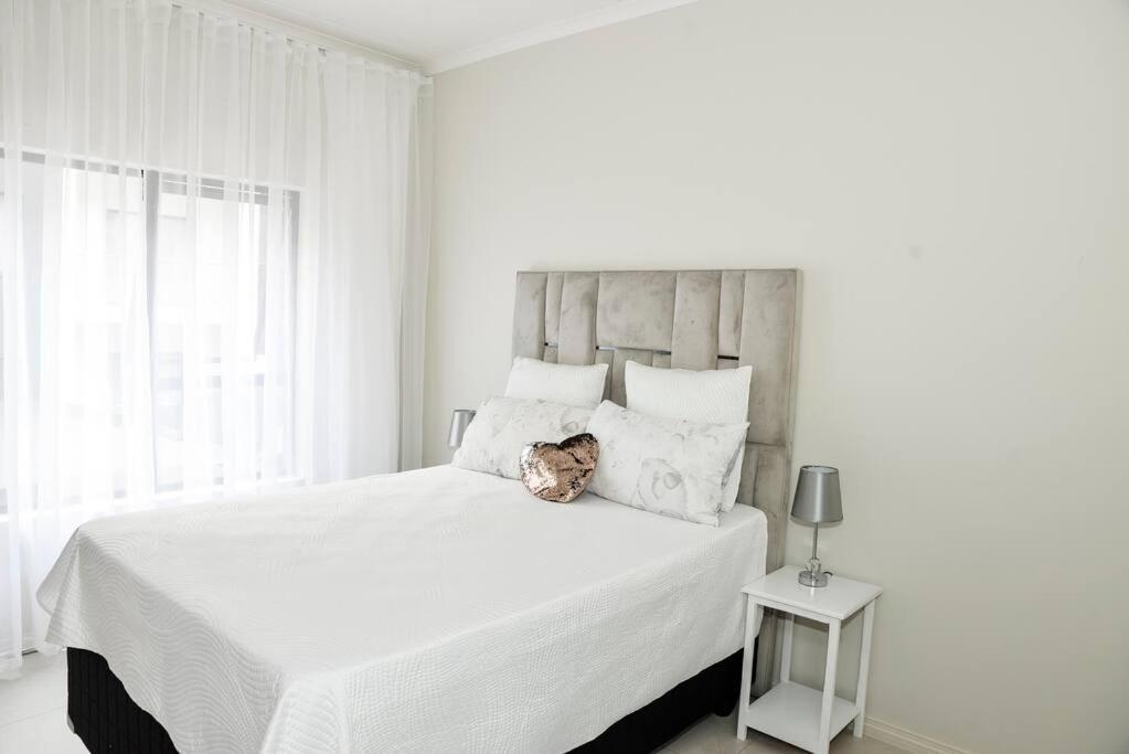 The Ellipse Palazzo Apartment Midrand Buitenkant foto