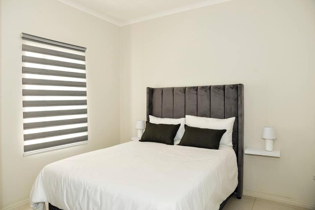 The Ellipse Palazzo Apartment Midrand Buitenkant foto